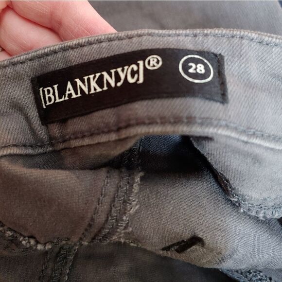 Blank NYC zipper ankle gray-green pants size 28 - Picture 8 of 9